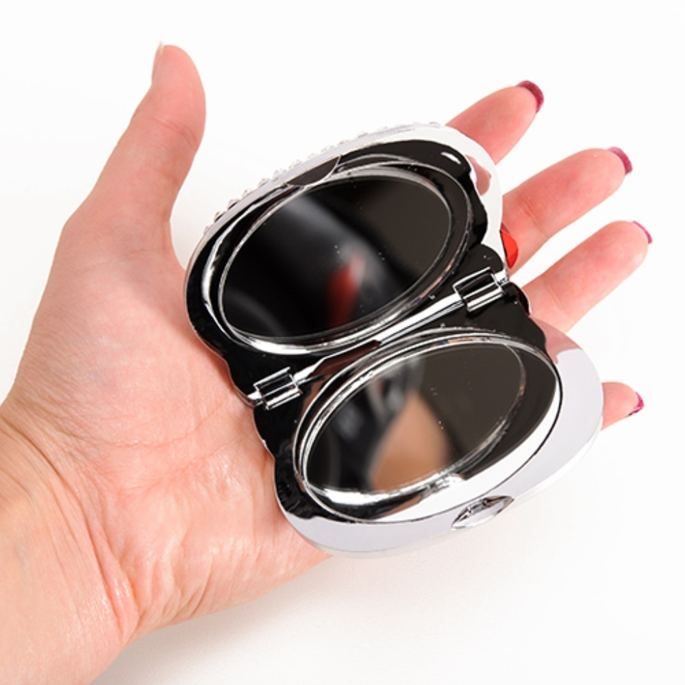 Hello Kitty Ruby Compact Mirror 40th Anniversary - Picture 4 of 8